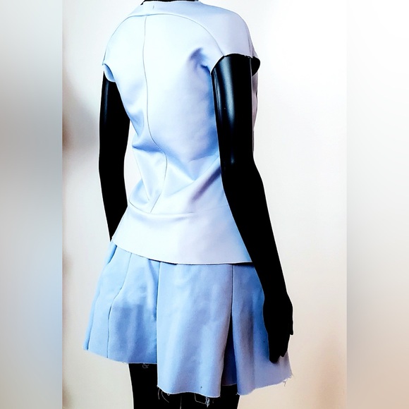 ZARA Abstract Light Blue Portrait Graphic T-Shirt and Skirt Dress Set - Picture 6 of 8